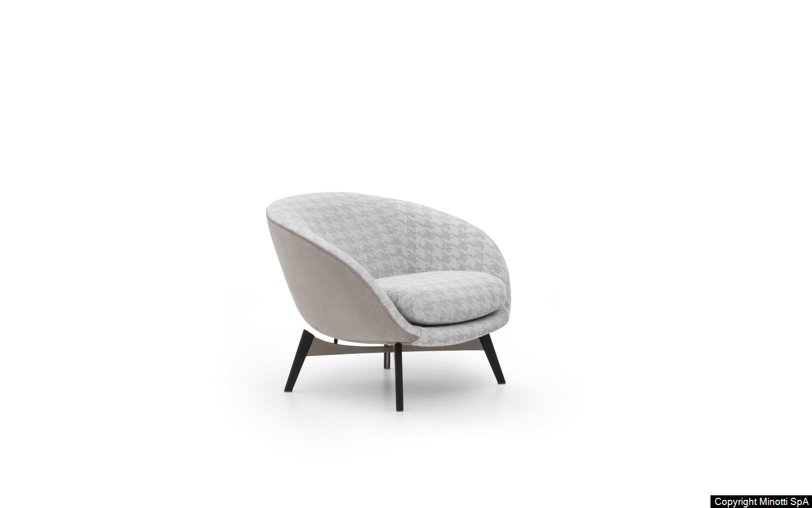 Russell Low hægindastóll