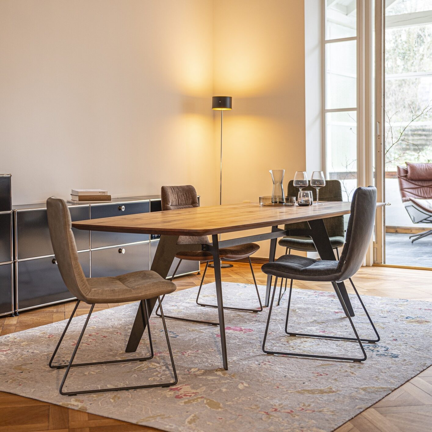 quattro-asco-arva-light-chr-kufe-oa-pol-kff-ret-sv-2000x-q90