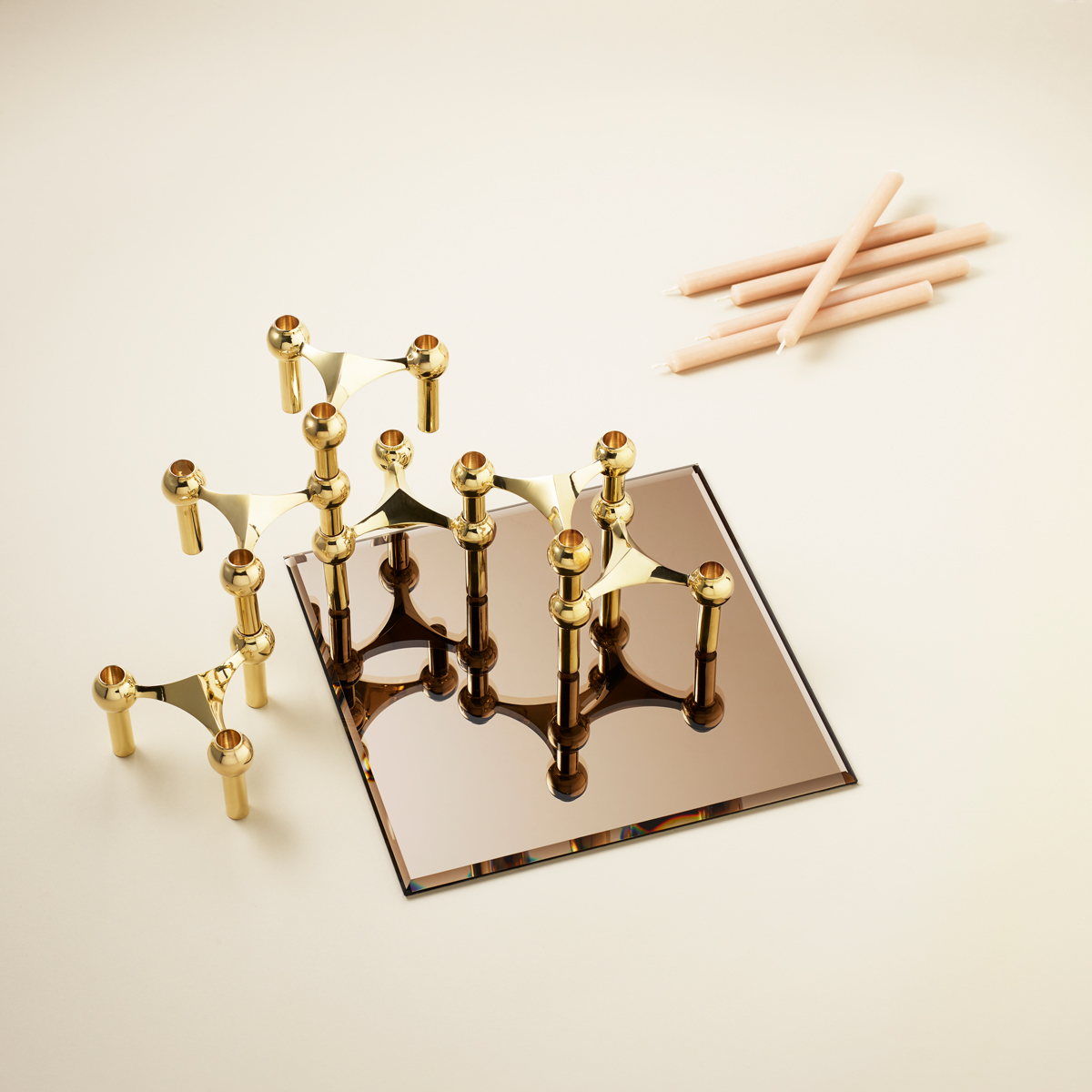 Glassbase_brown_lowres-1