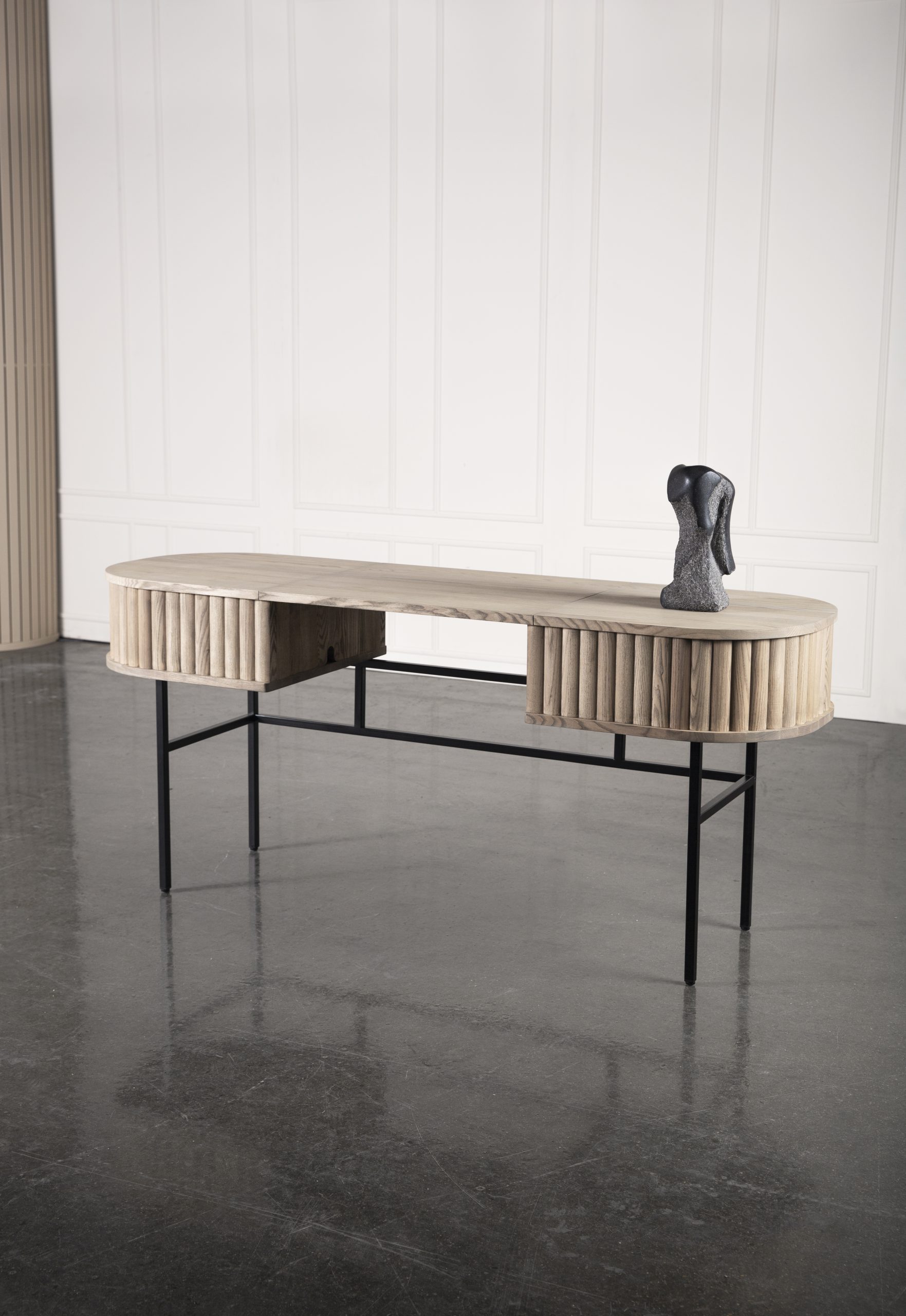 VELVET_DESK_09-scaled