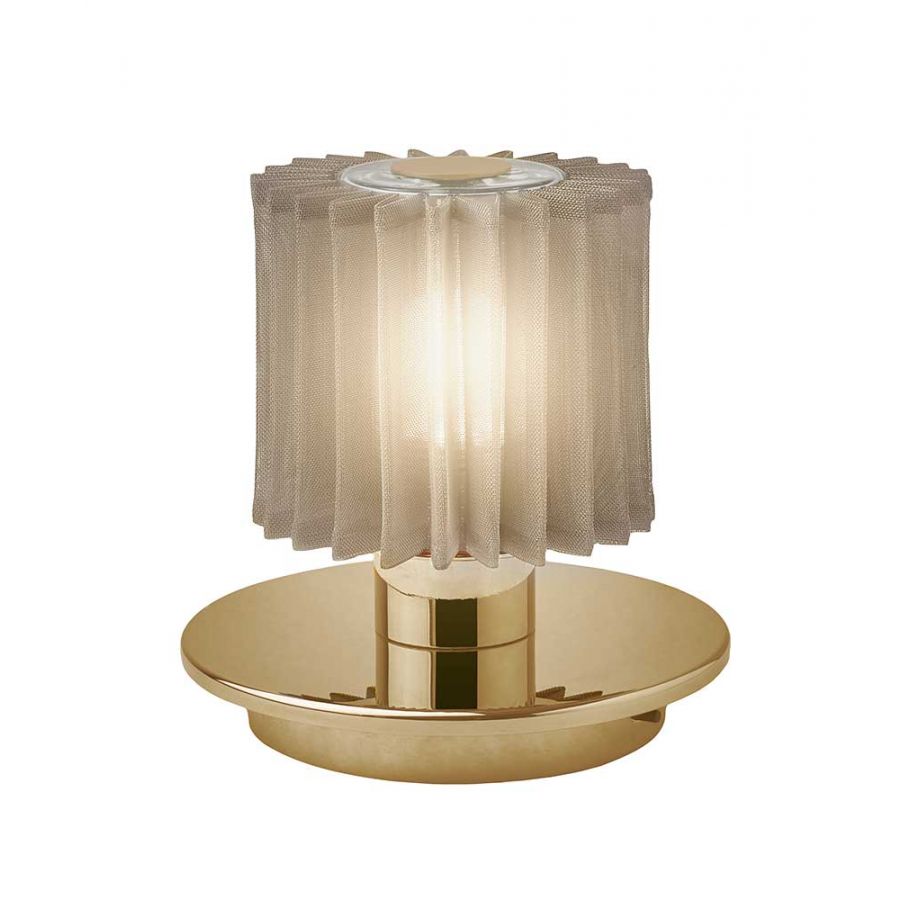 its_table_gold_silver-on