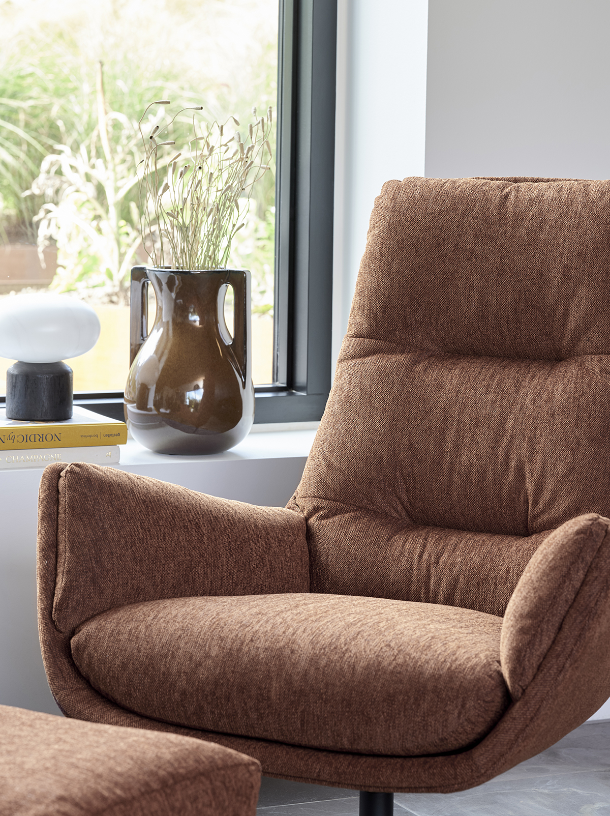 Moro_Copparo_1470RustyOrange_03397