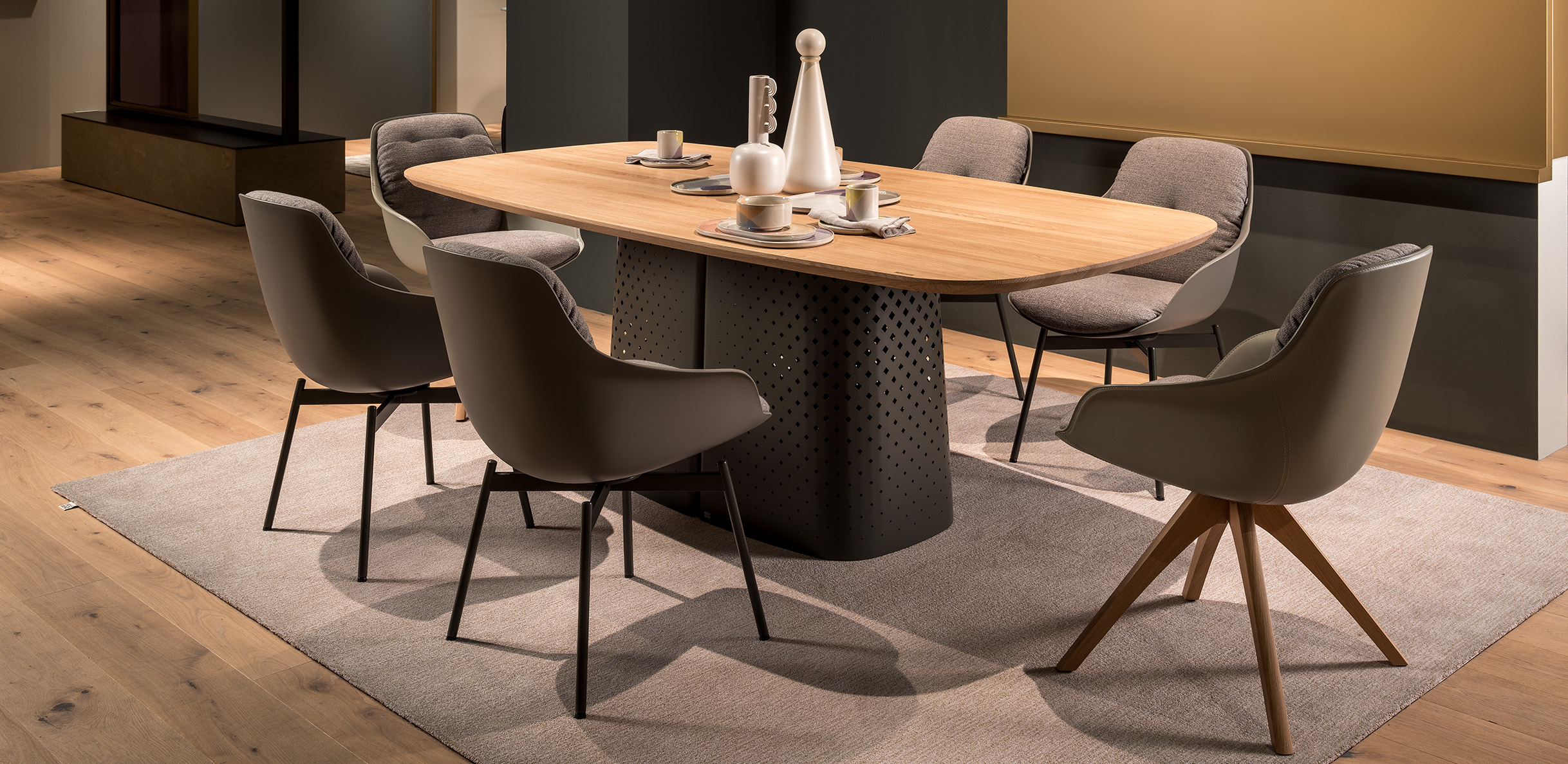 RolfBenz-600-Location-002