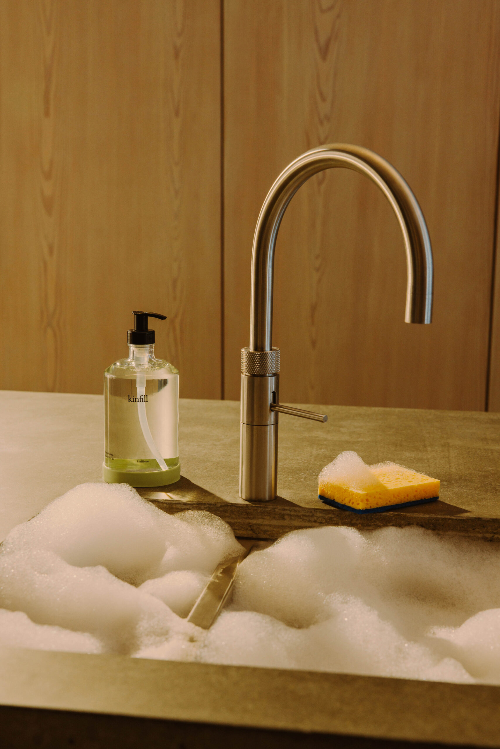 Kinfill_DishSoap_Lifestyle_3