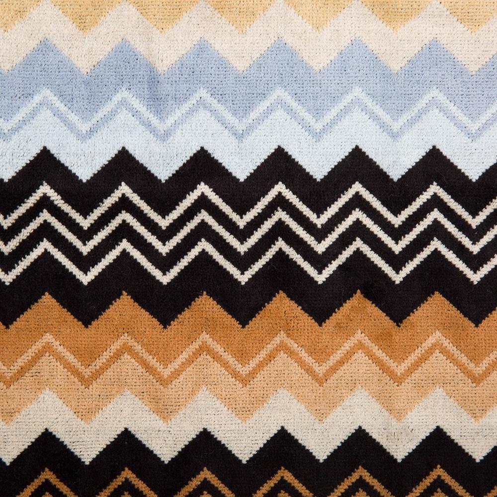 giacomo-towel-160-hand-180894_2400x