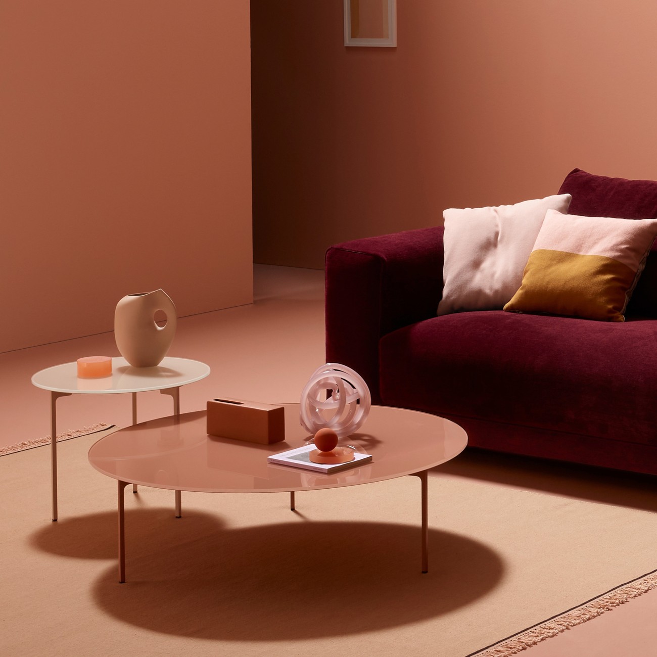 sting-occasional-table-cor