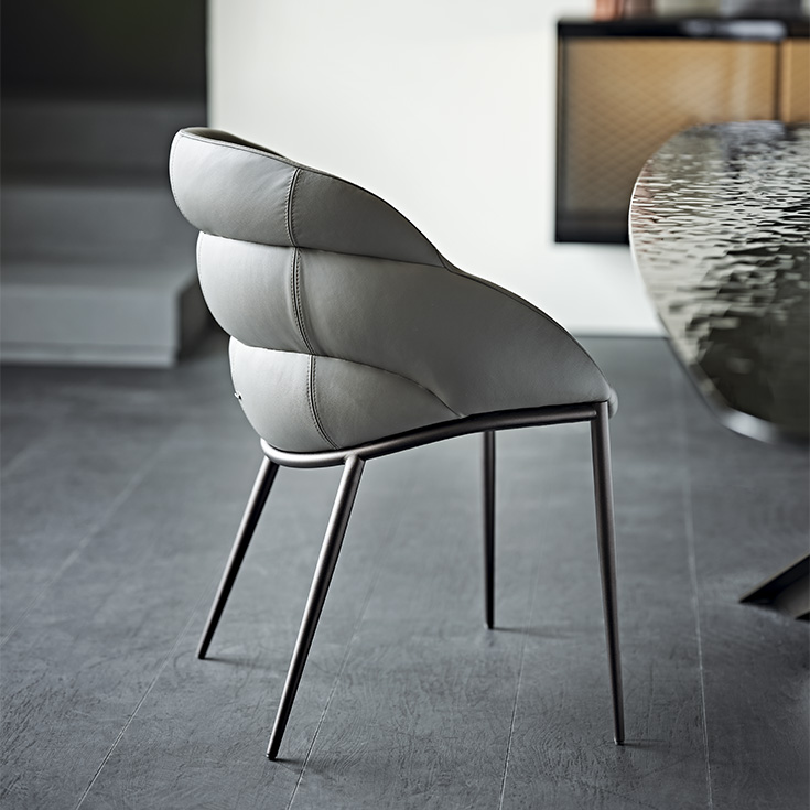 bbd85d41-a98d-427b-84c7-268a1992a9ec