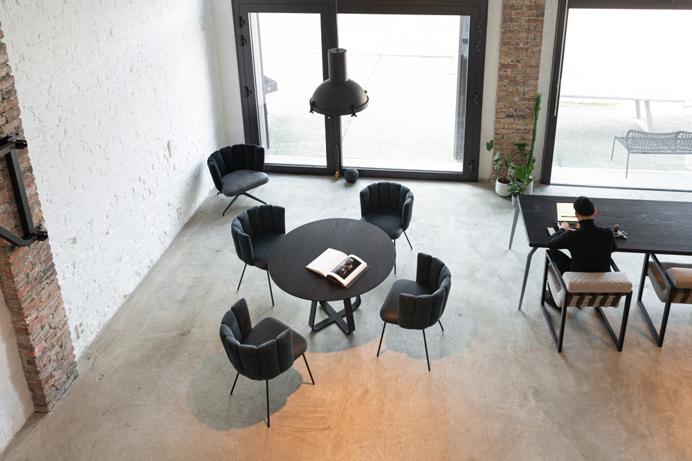 gaia-chr-4f-gaia-lounge-sess-sl-kff-axis-round-asco--ORIGINAL