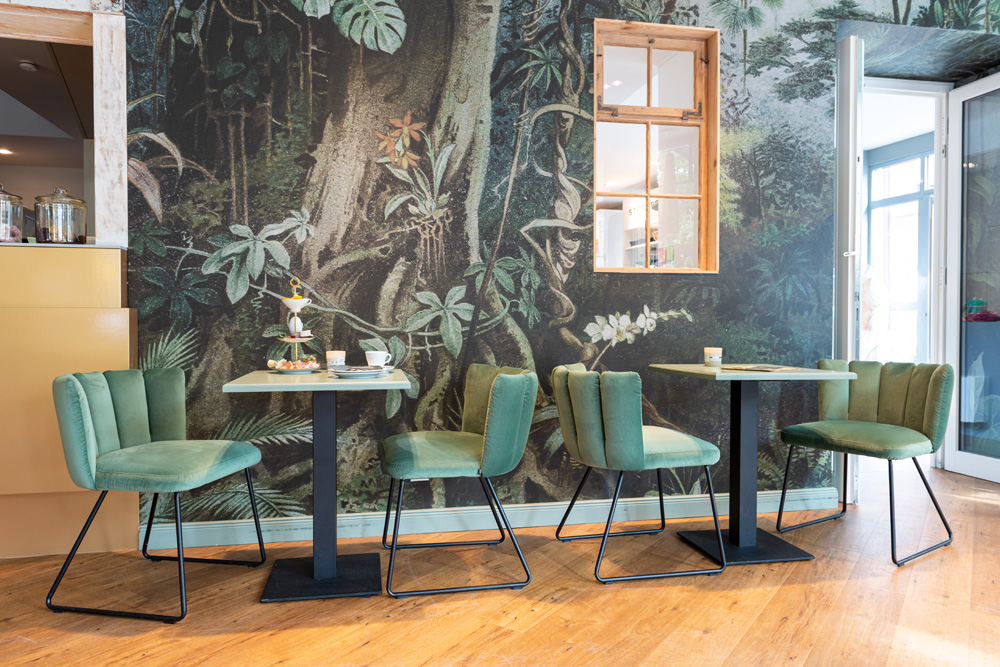 kff-objekt-weinbar-hensel-und-gretel-gaia-ma-und-oa-kuf-anja-11--ORIGINAL