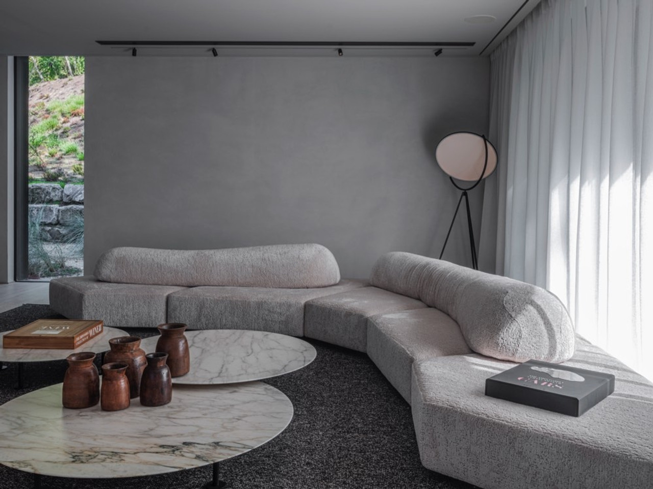 2447018d6d39daab4bef7c2d93394cb928bdc45d_chaplins_edra_on_the_rocks_sofa_3__90419