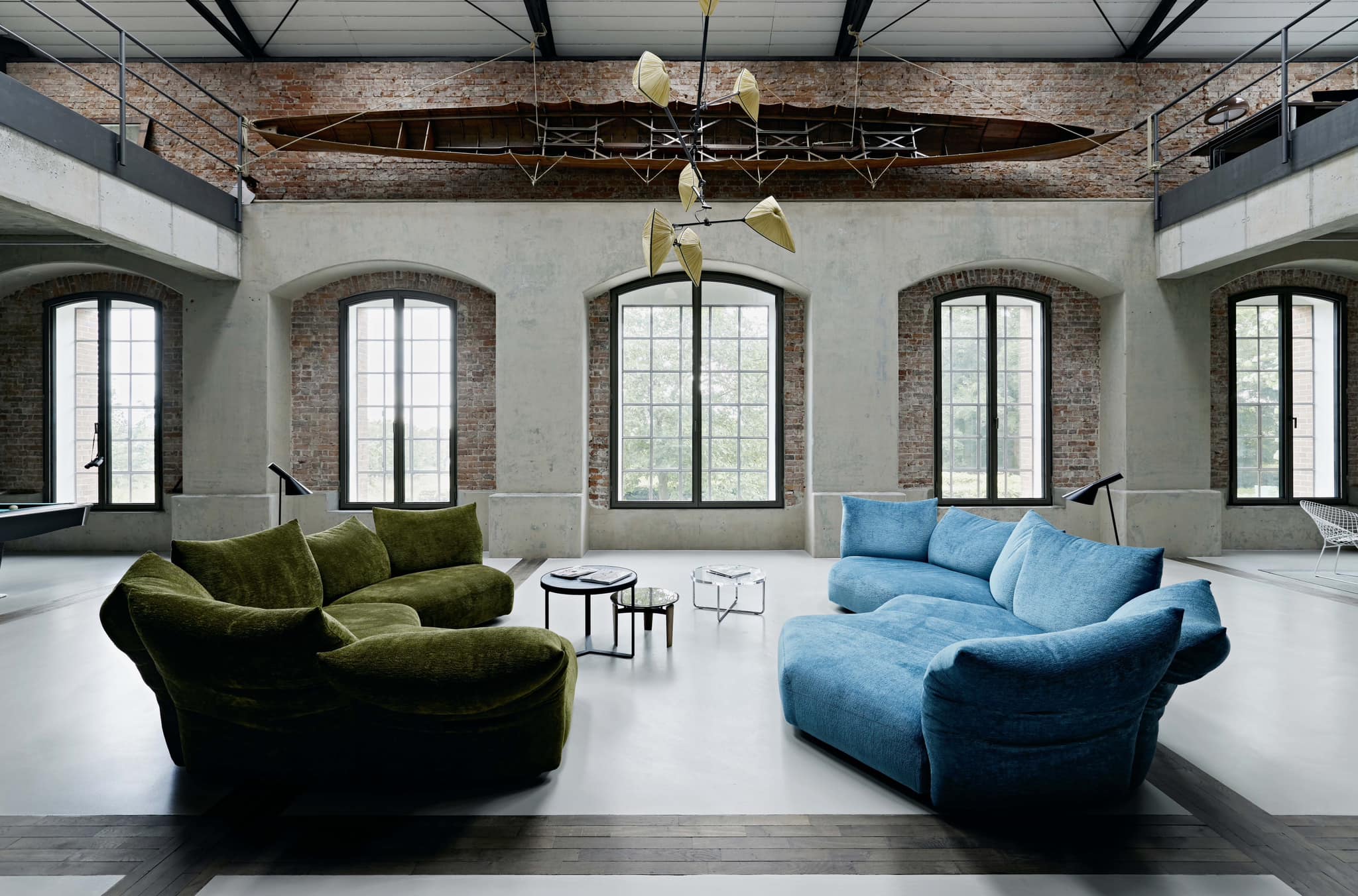 EDRA-Stunning-view-of-the-Standard-sofas-in-t