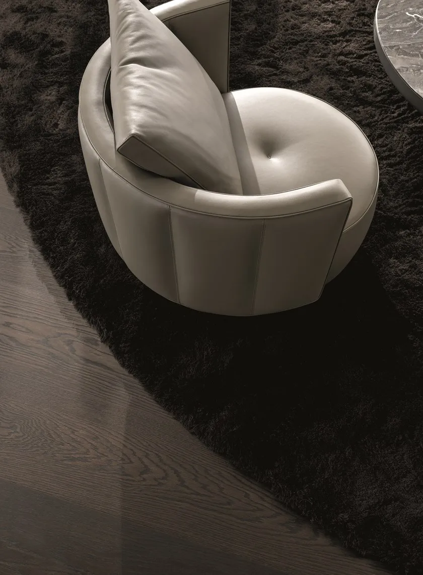 b_leather-armchair-minotti-641173-reld325de86.jpg