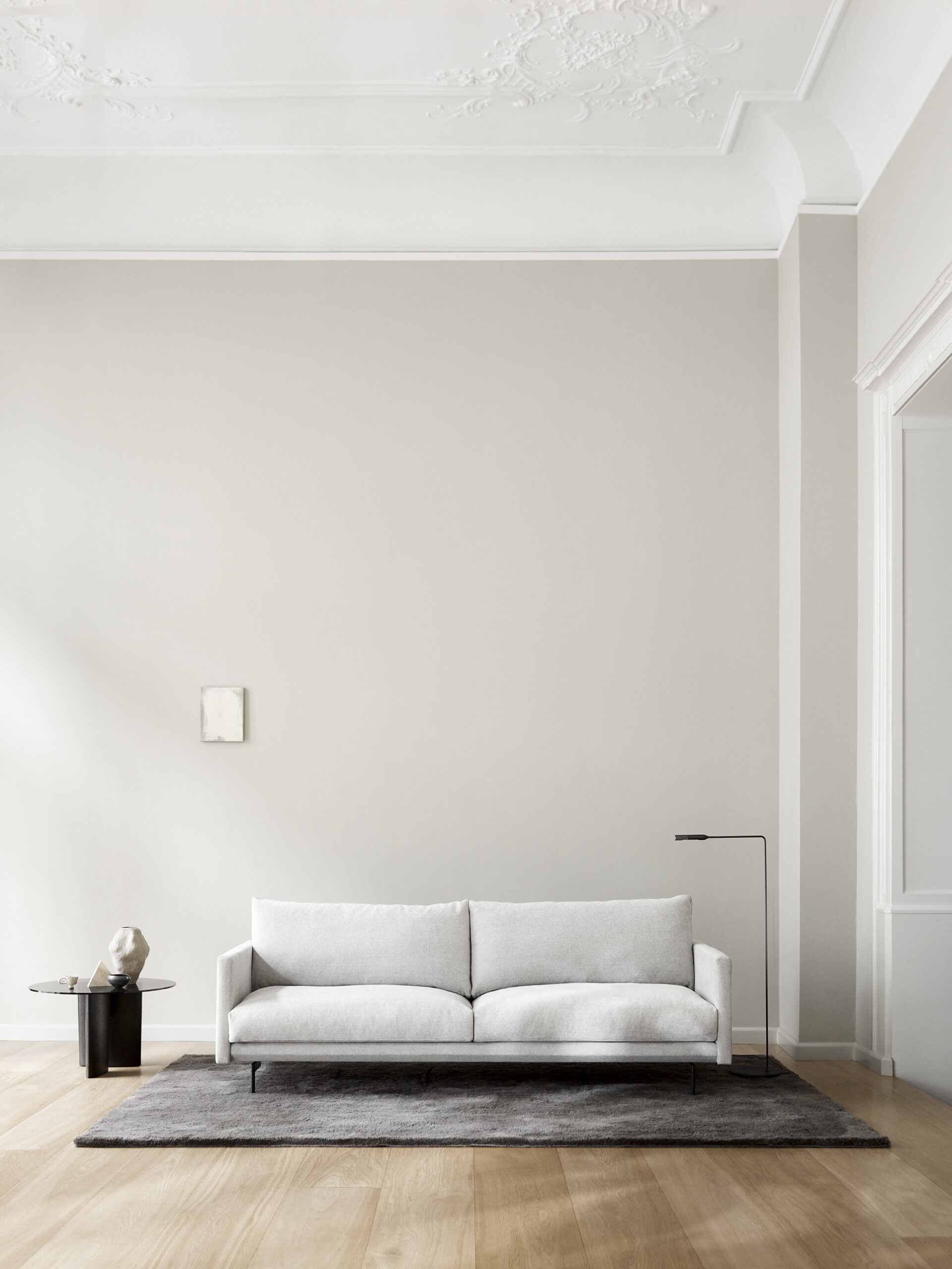 Trace_3 seater sofa without scatters_Navona col. 2_Glyph occasional table_Elba rug_72 dpi