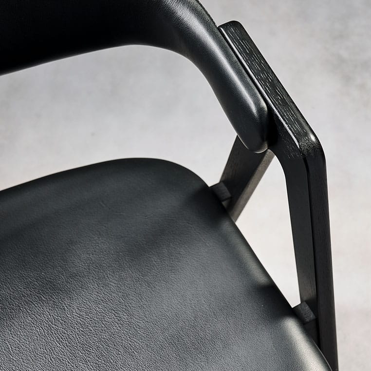 TITAN-Black-oak-Black_1_tifCropped