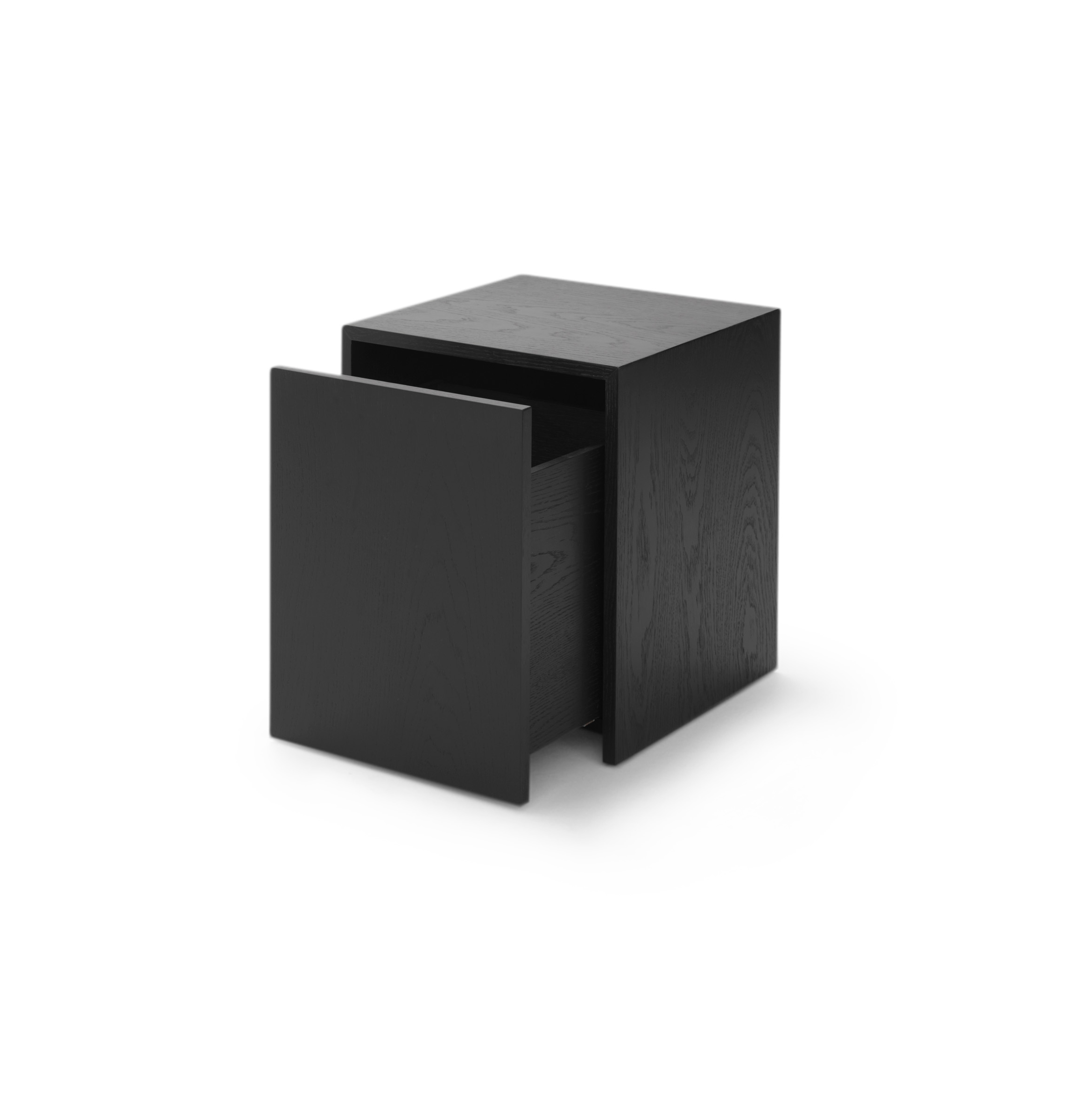 New-Works_Packshot_40935_Mass-Side-Table-Drawer_Black-Oak_470x400x400mm_3