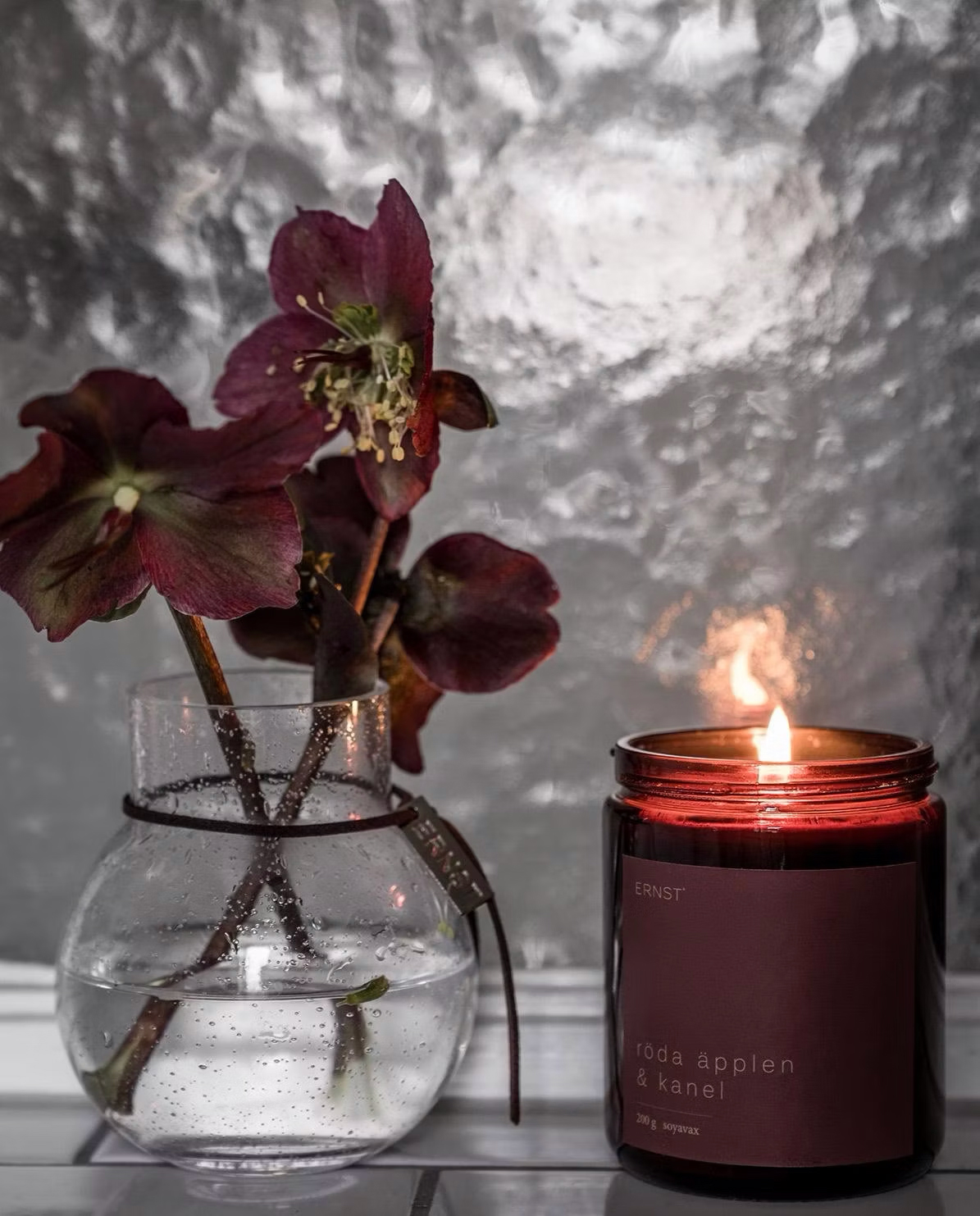 ernst-scented-candle-red-apple-cinnamon-1