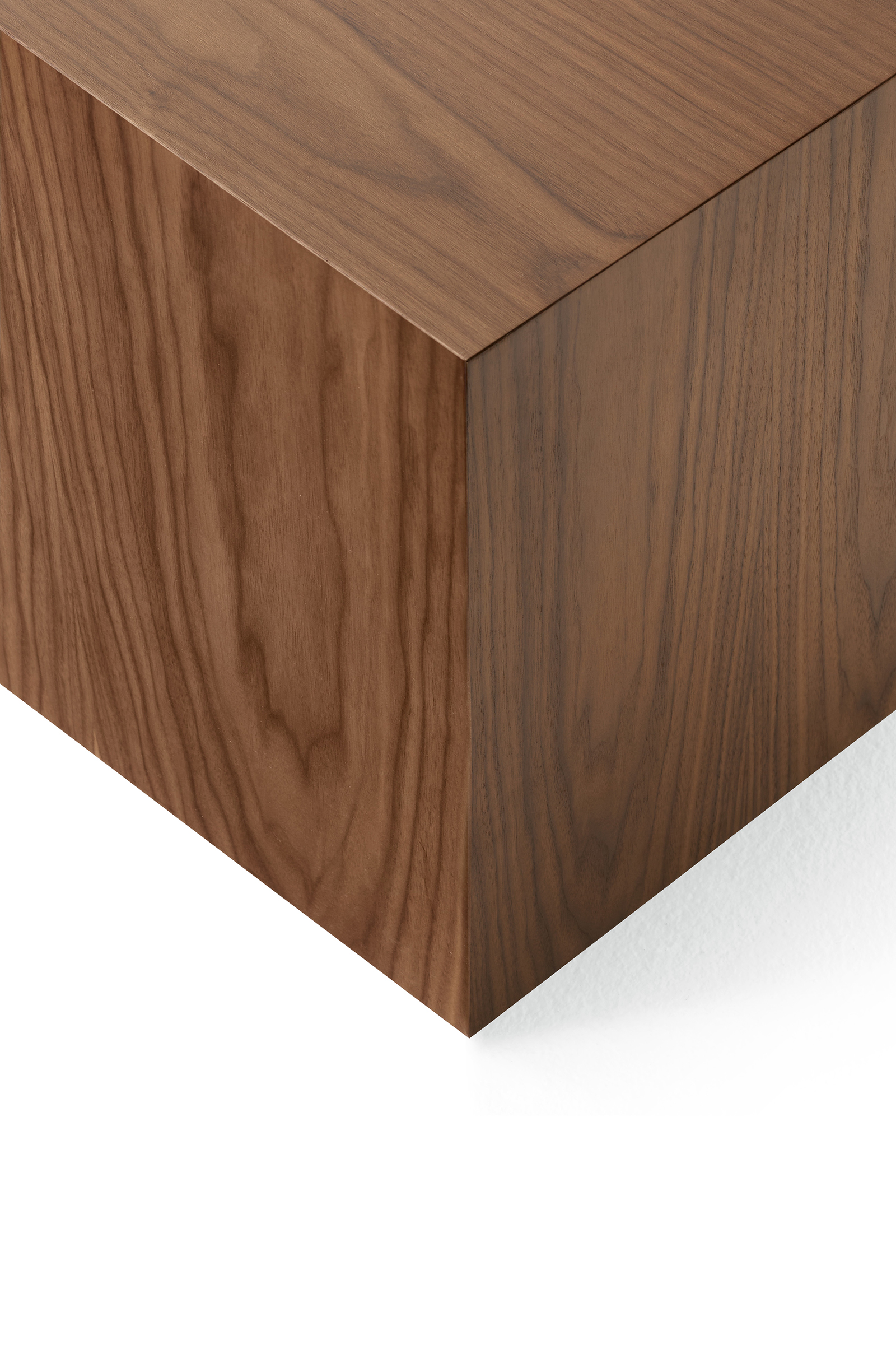 newworks_packshot_40930_mass_side_table_3