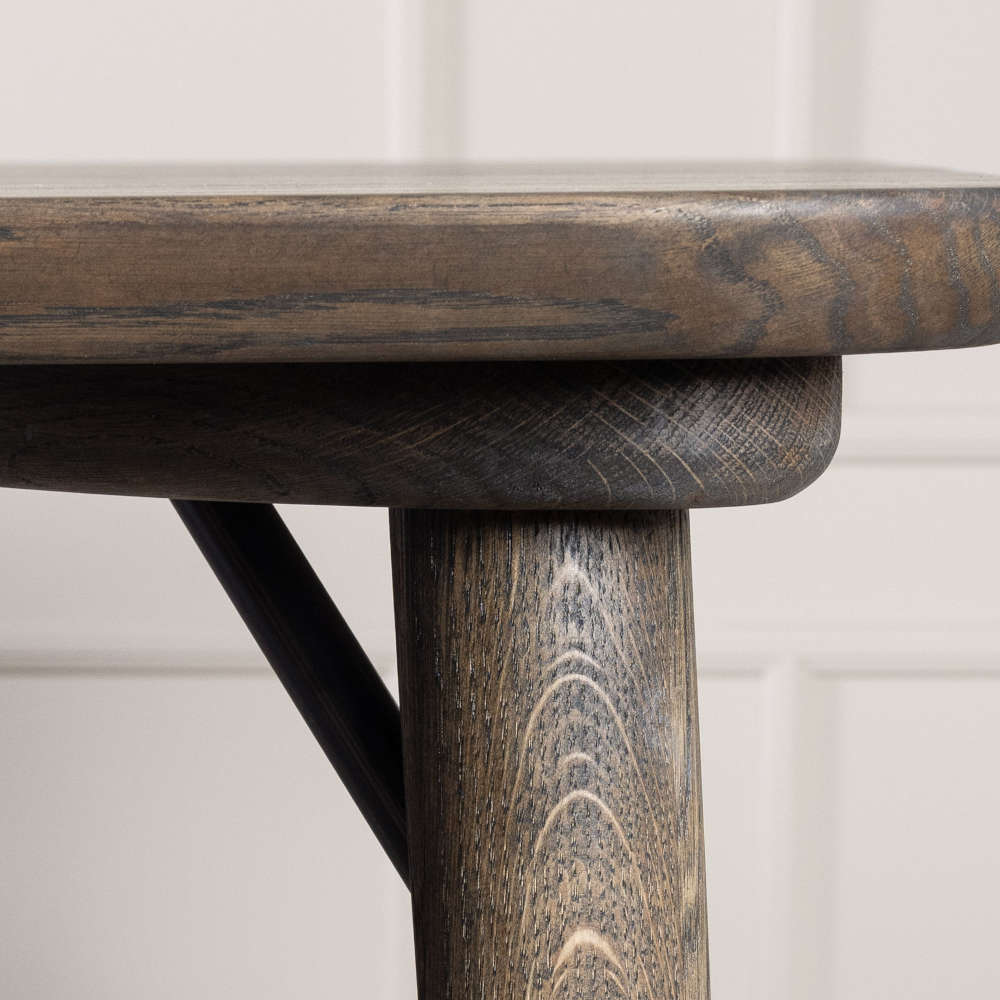 WAVE_coffee table metal leg detail