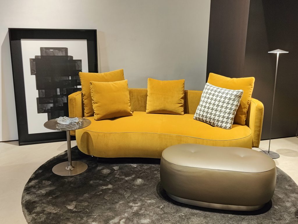 Minotti-Mumbai-showroom-4-1024x770