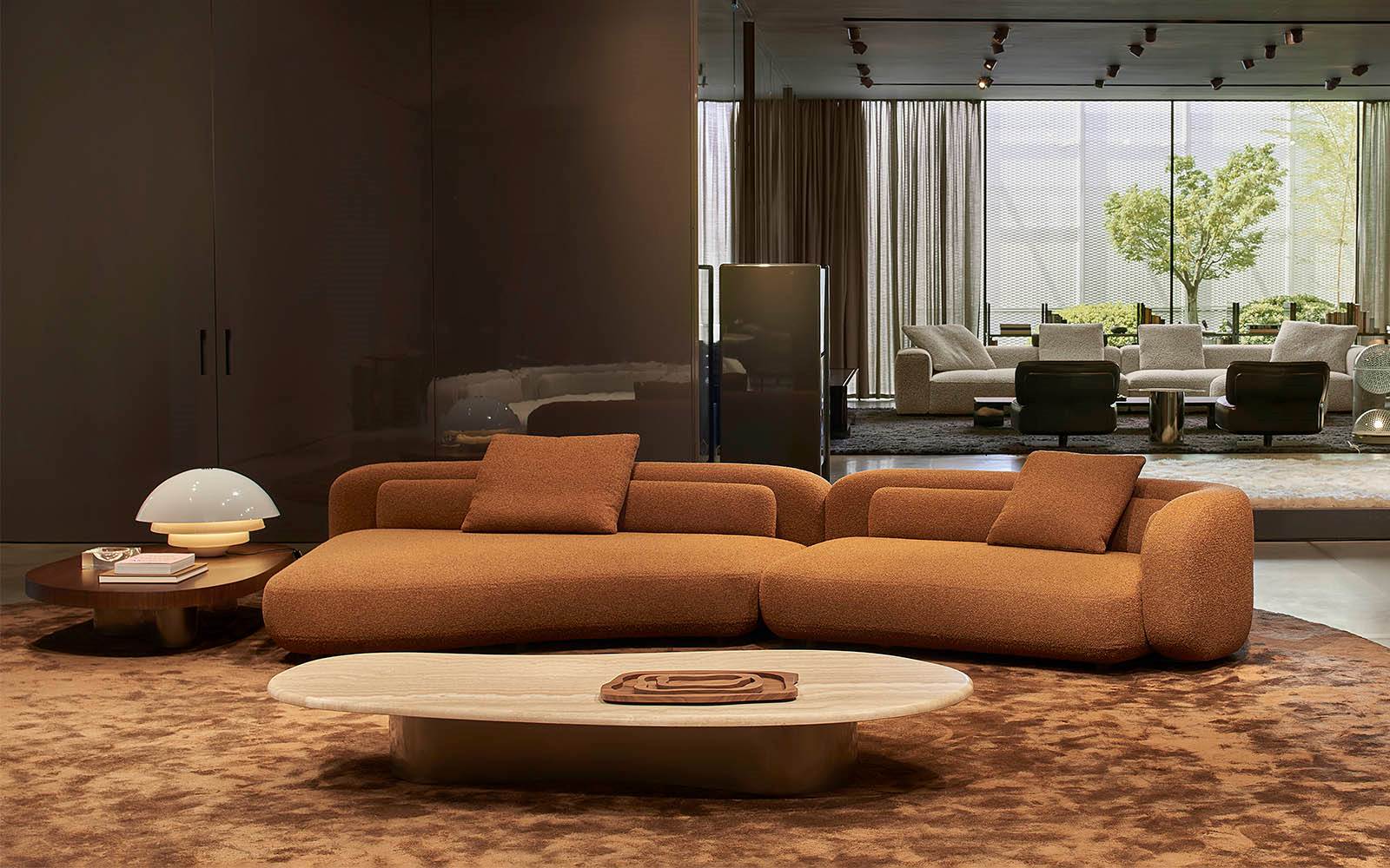 49515_z_SHOWROOM_1601