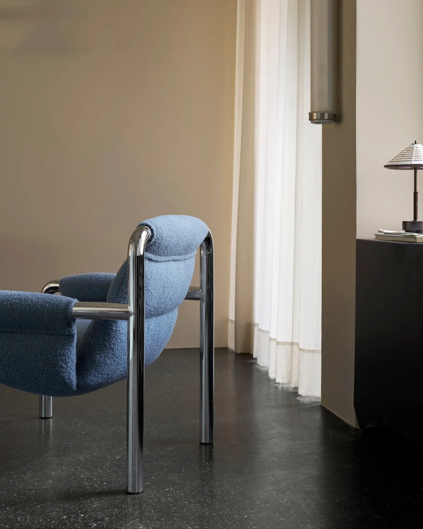 Wendelbo_Lifestyle_Atli_lounge_chair_Baru_col._0740_V1_web.jpg