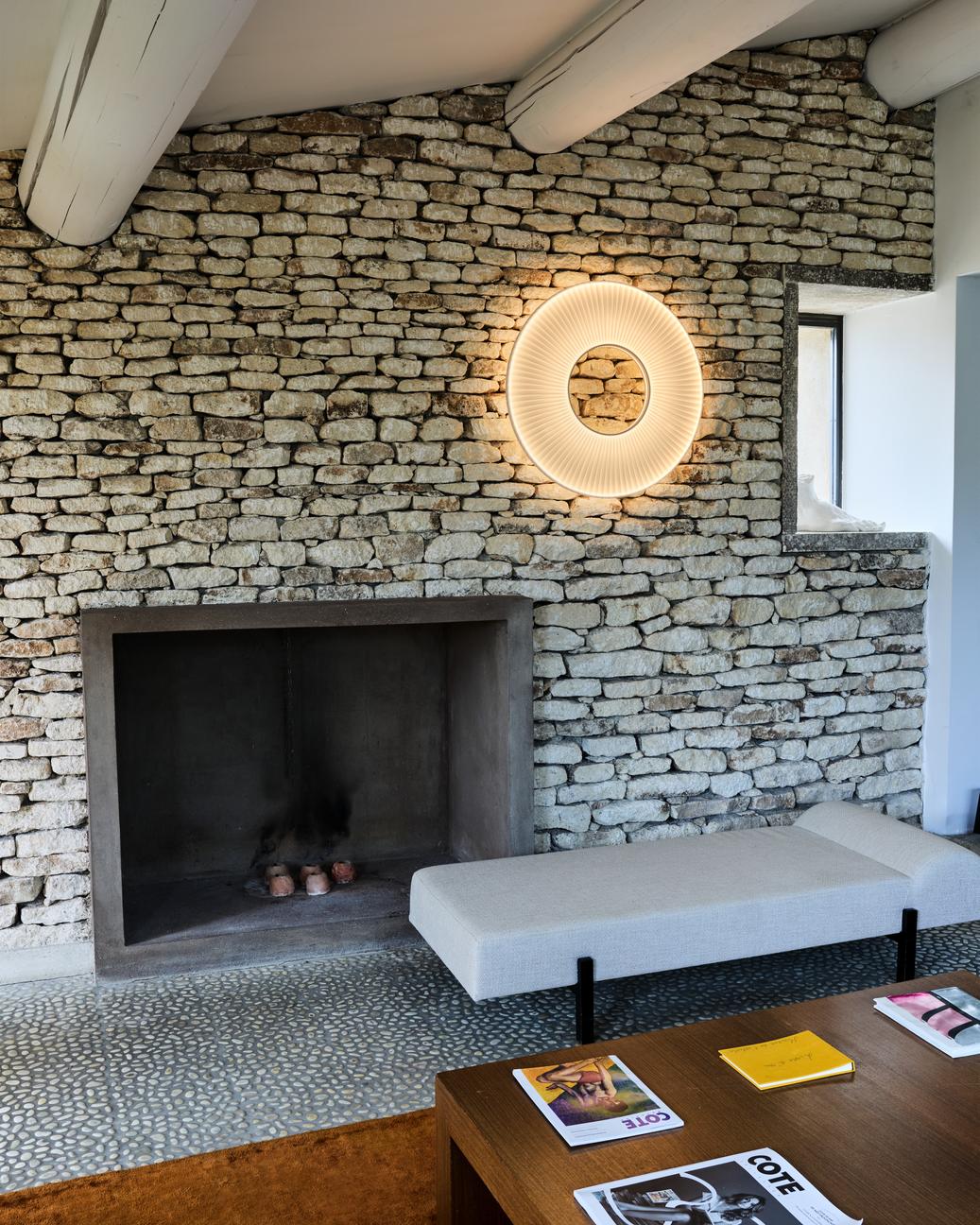 10HEURES10.Iris.Wall80.lifestyle.02