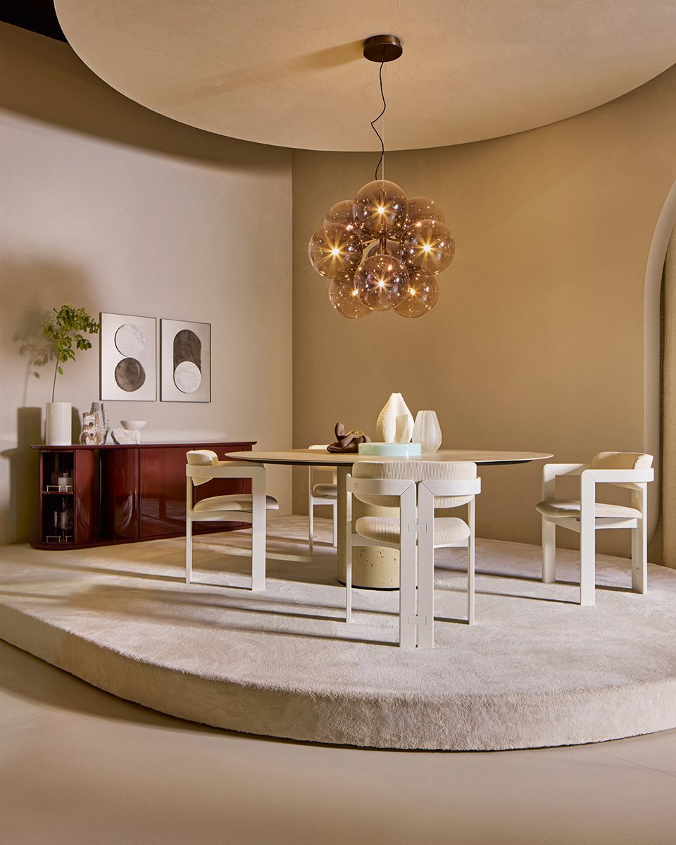 GallottiRadice_0414_Re-verre-table_HideSeek-door_Bolle-cielo_150RGB(2)