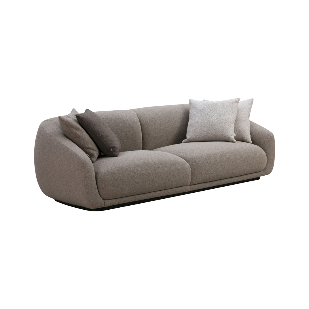 Montholon_2.5 seater_Cuddle col. 04_With cushions_V1_300 dpi
