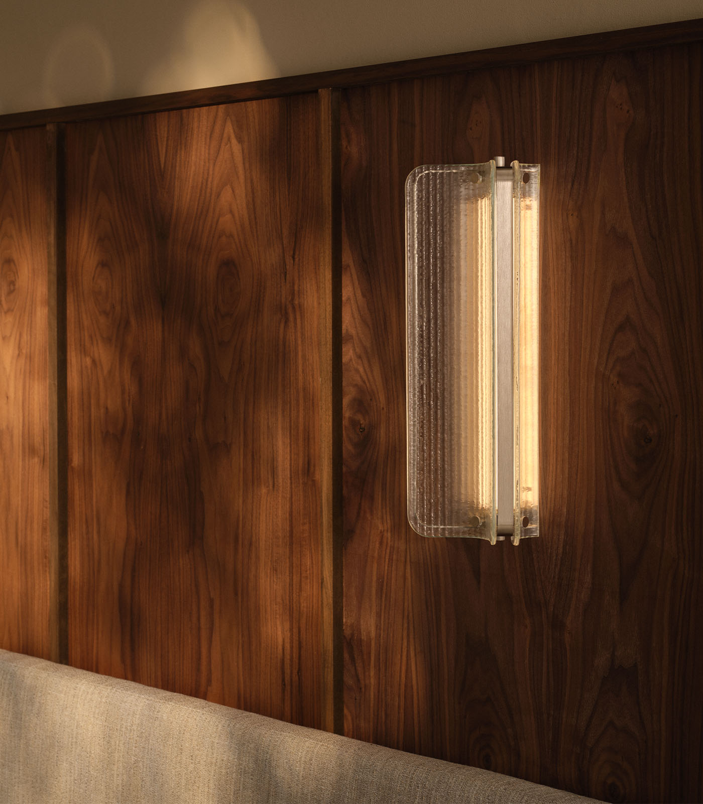 lightco-wall-apex-005