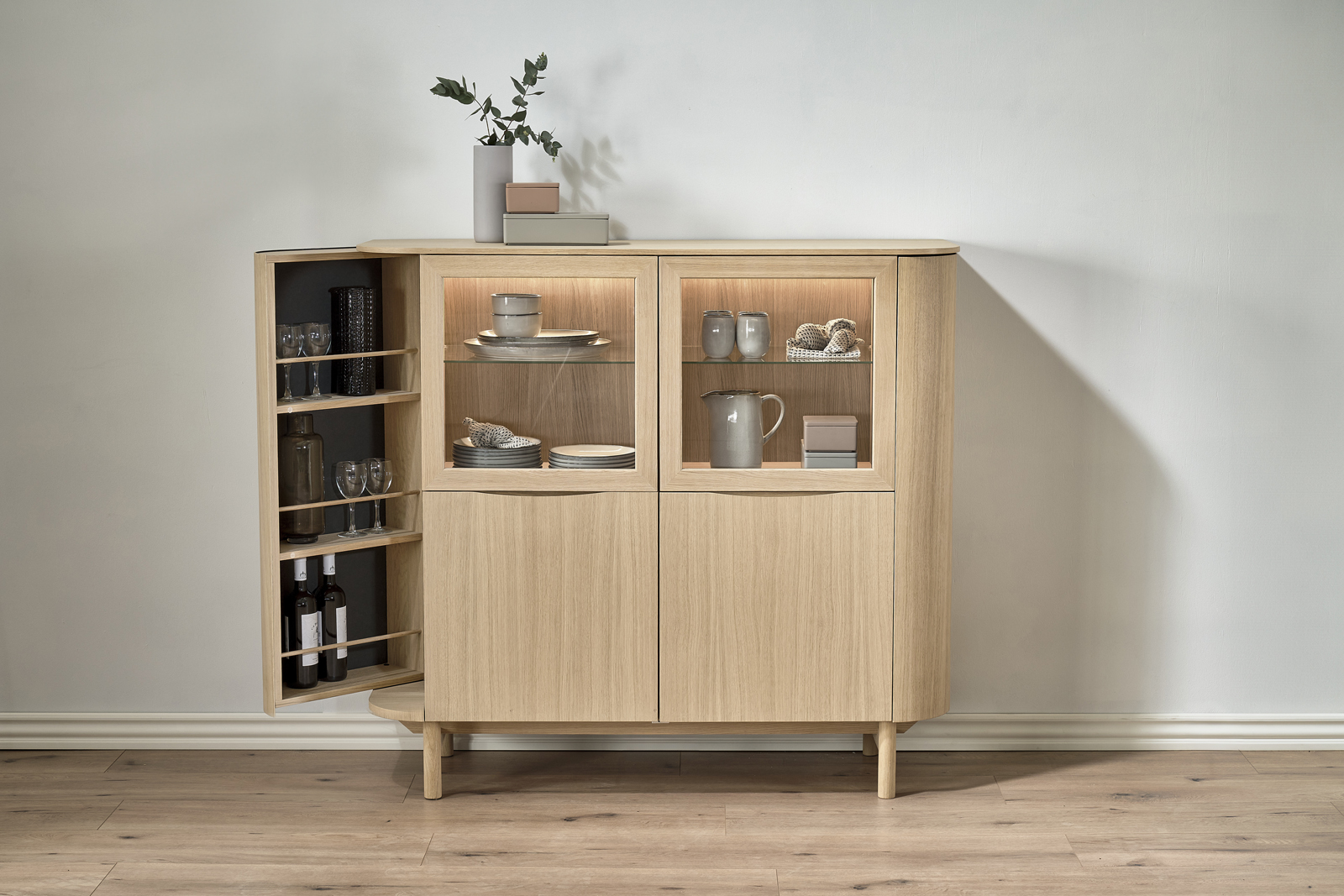 Collum-Malli_SB_LightOak-1_PBJ_000574__half-size