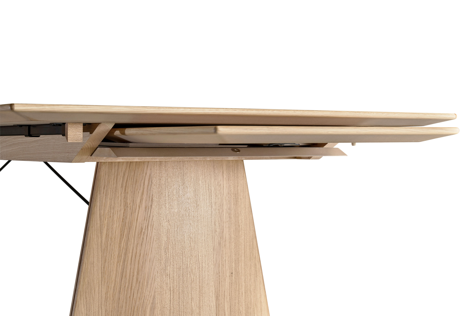 Collum_D_Detail_2_07064_LOW_PBJ_Designhouse