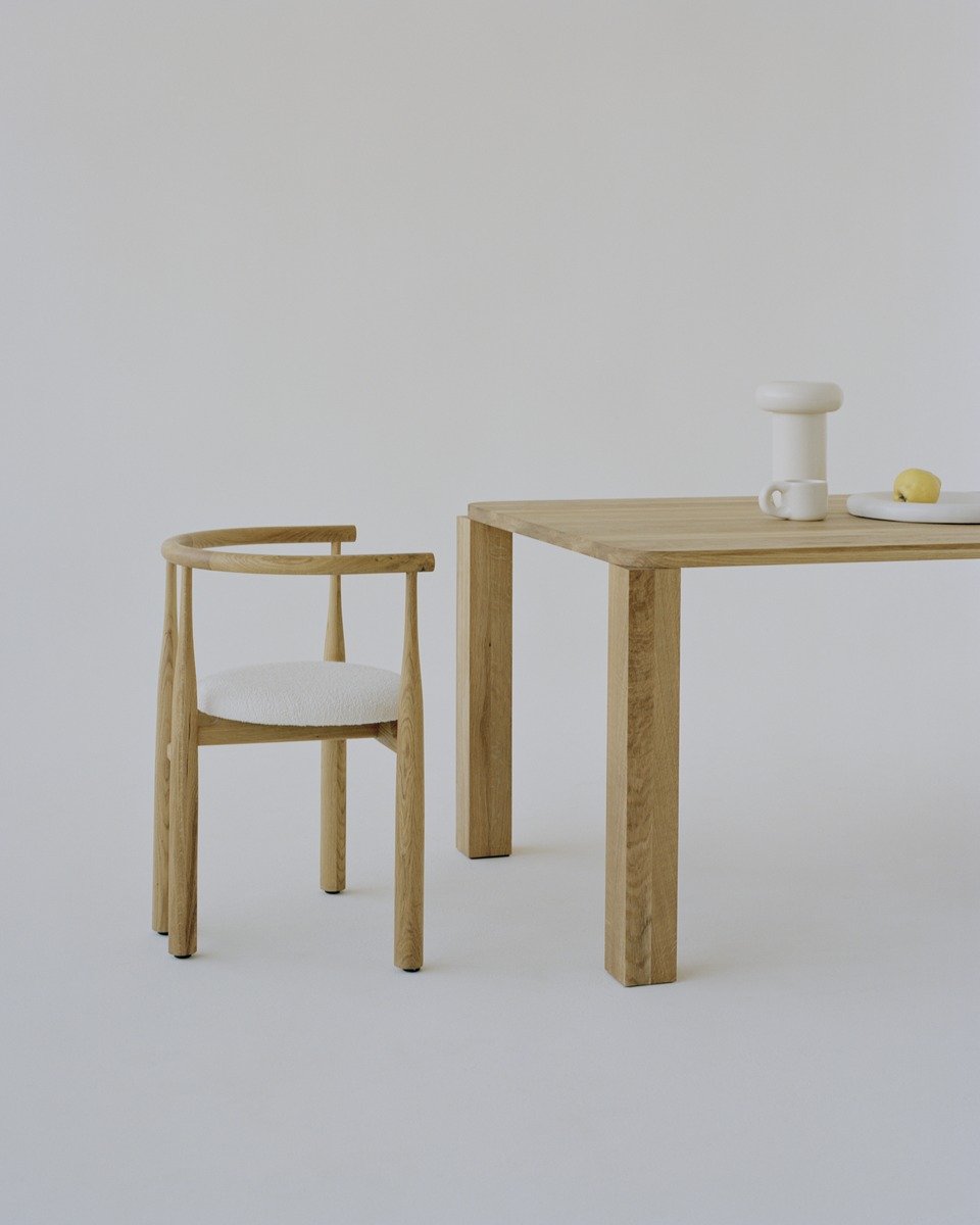 New_Works_Studio_Bukowski_Chair_Atlas_Dining_Table_084_09