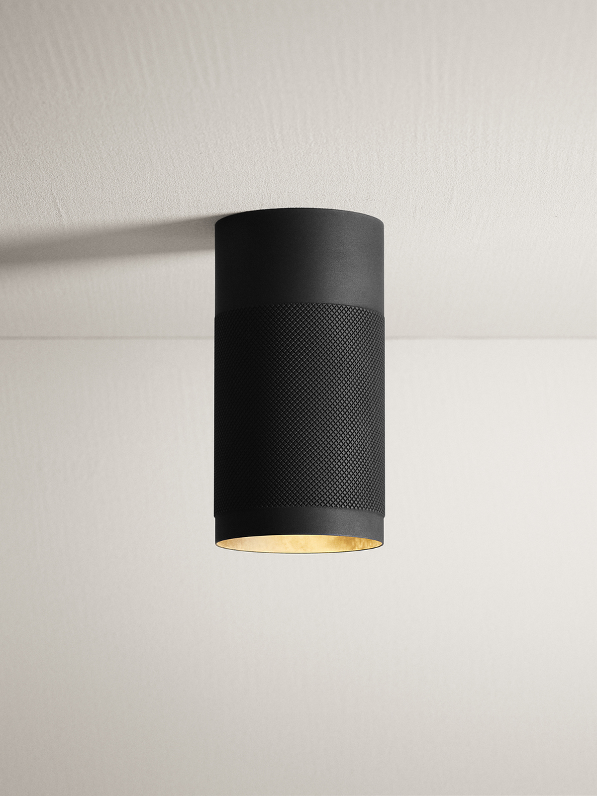 Thorup Copenhagen_Lifestyle CL1066 Patrone Surface Ceiling Lamp black w.light