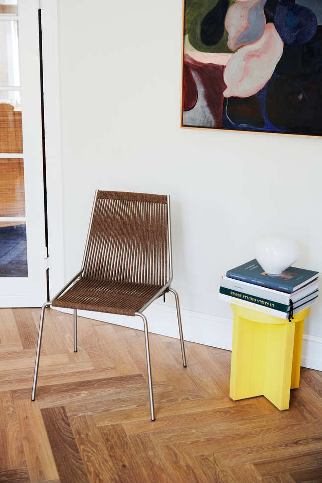 Thorup Copenhagen_Lifestyle D302 Noel Chair steel dark grey wool