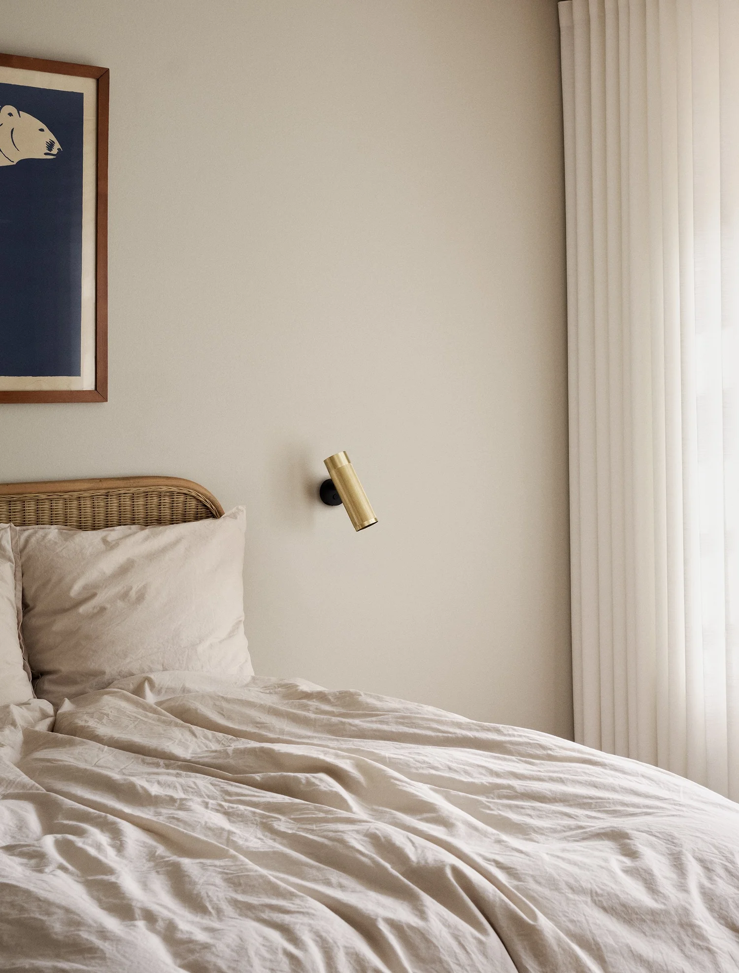W1022_Patrone_wall_lamp_brass_Thorup_Copenhagen_.jpg