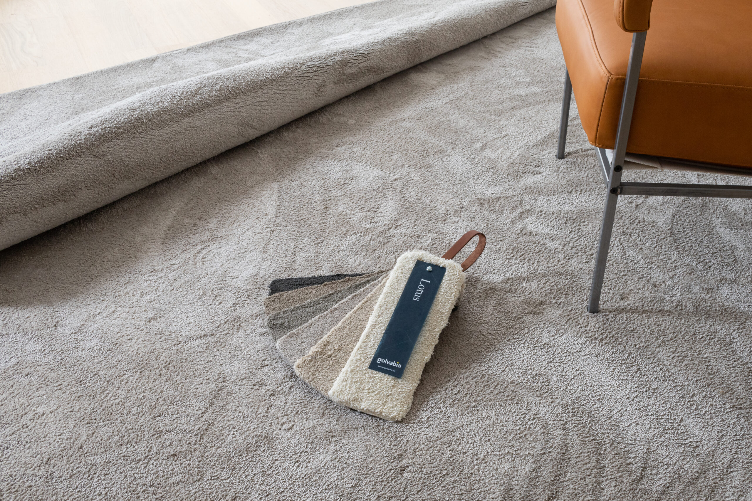 lotussand241973handkollektionliggande