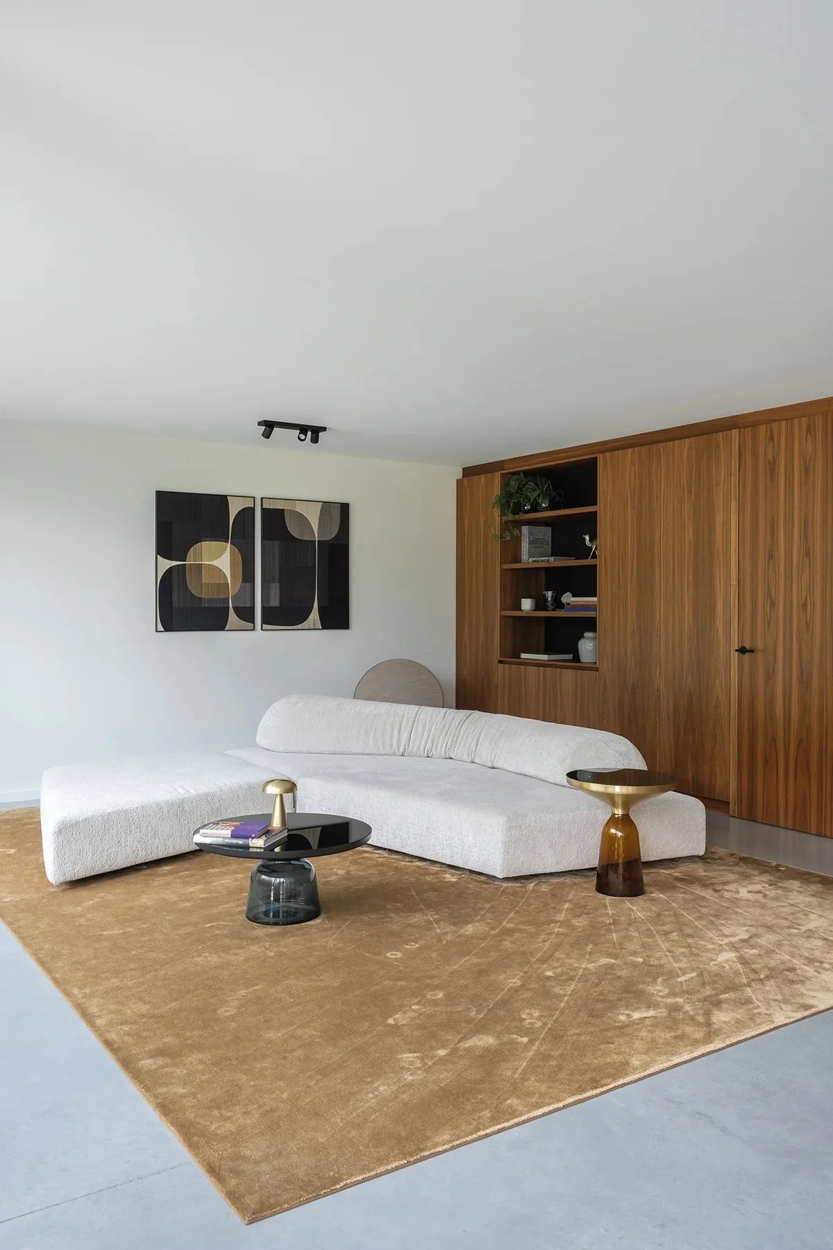5_The Art of Craftsmanship - Interiors by Van Overstraeten