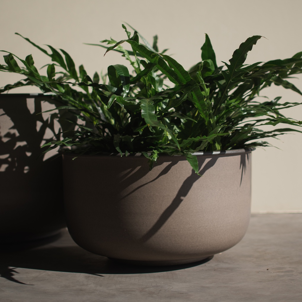 OUT Útiblómapottar WIDE 2 í setti, brown