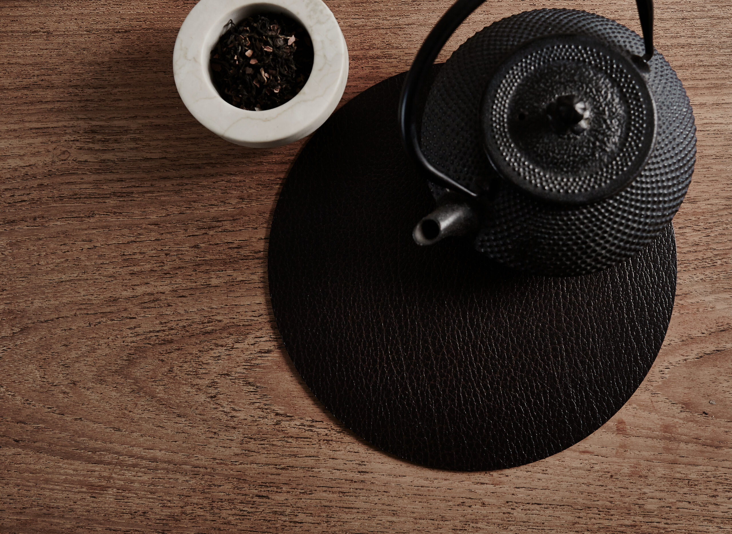 Circle hitaplatti S Ø24sm, black