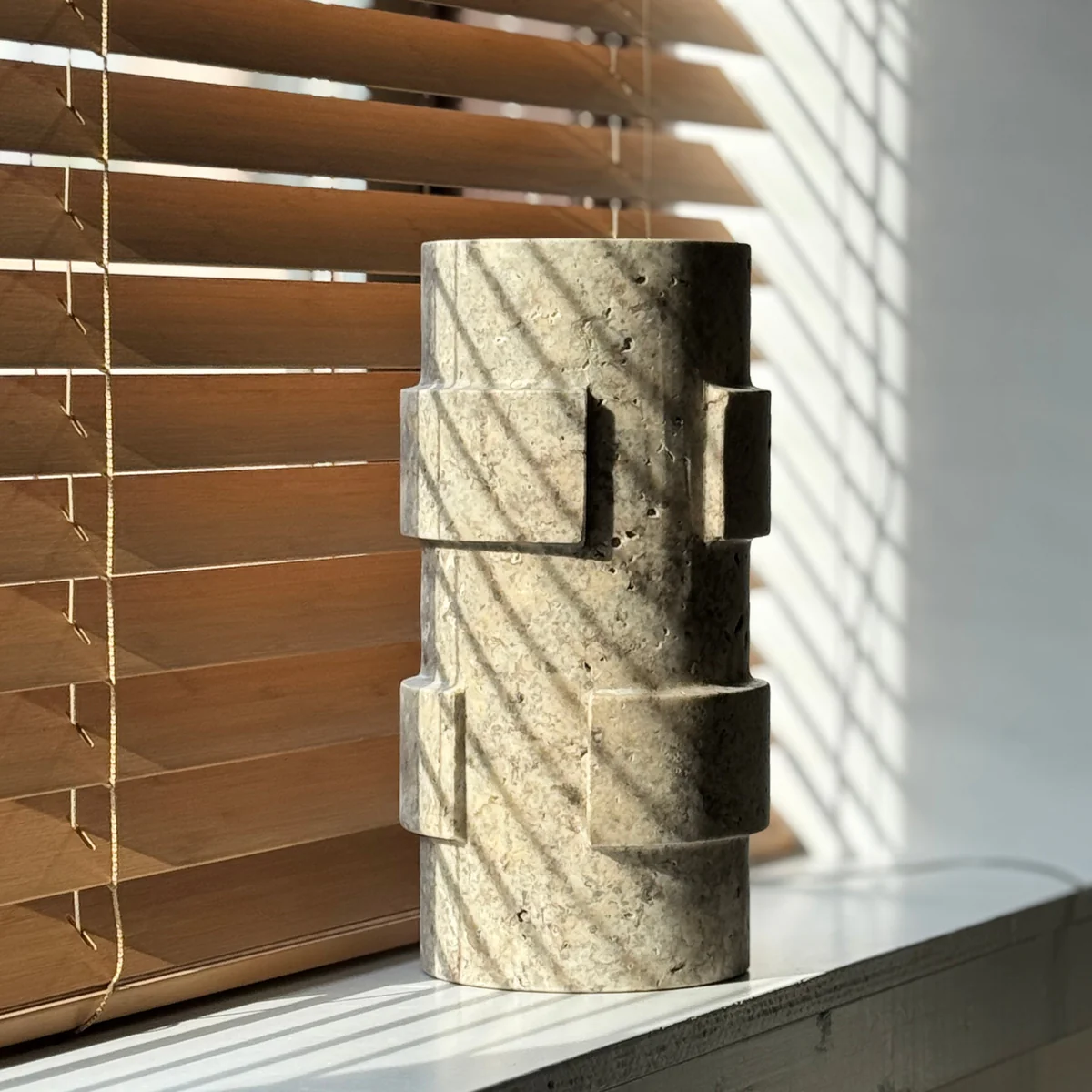 Silver Travertine marmaravasi 'Vida'